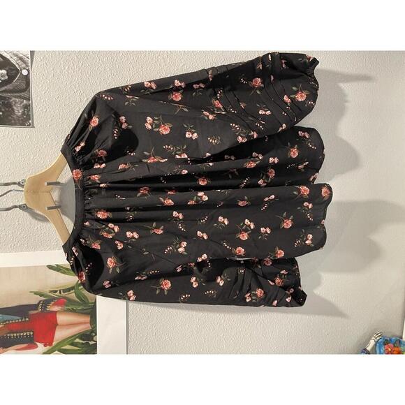 Chic Black Floral Blouse by 1.STATE - Medium - Picture 5 of 5